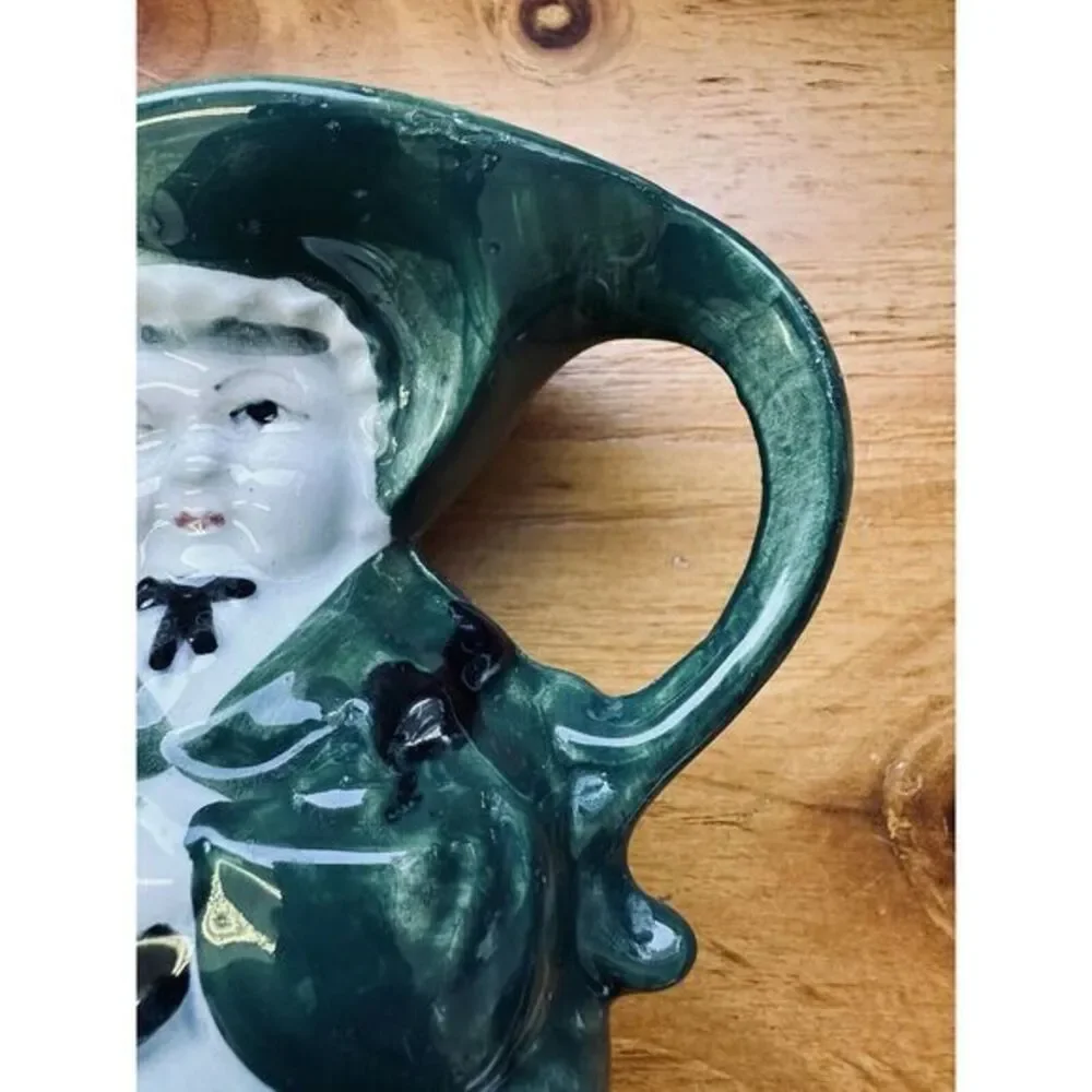 Tableware Figural Character Porcelain Woman In Green Milk Creamer‎ Small Pitcher